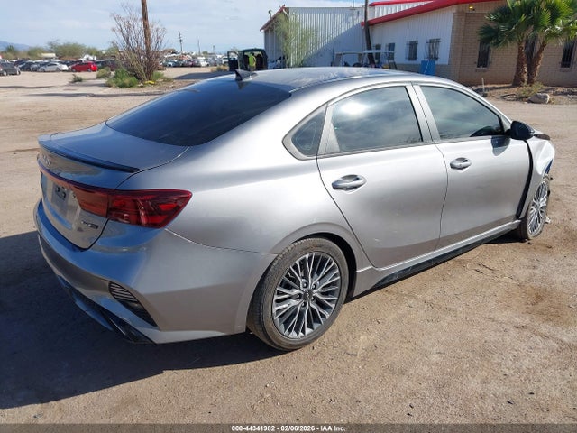 3KPF54AD3PE576123 KIA Forte Gt-line