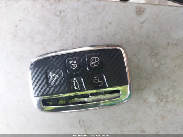 Продаж на аукціоні авто 2019 Land Rover Range Rover Velar P250 R-dynamic Se, vin: SALYL2EXXKA783653, номер лоту: 44341983
