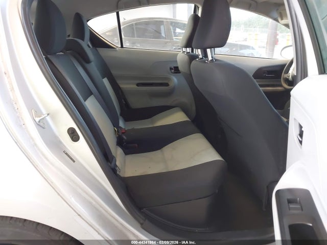 JTDKDTB30E1063154 Toyota Prius C Two