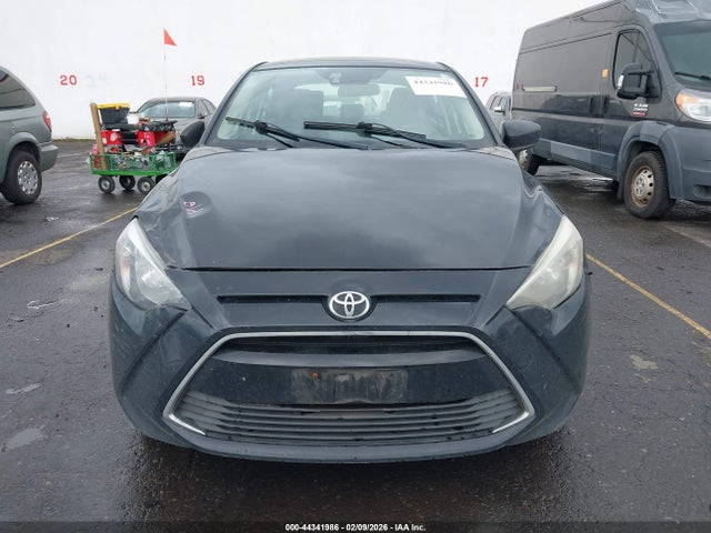 3MYDLBYV6HY172962 Toyota YARIS IA