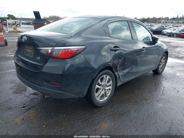 3MYDLBYV6HY172962 Toyota YARIS IA