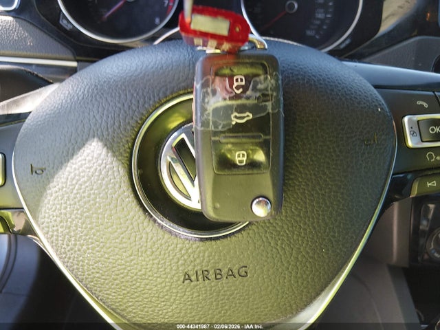 3VWD17AJ0FM211958 Volkswagen Jetta 1.8t Sport