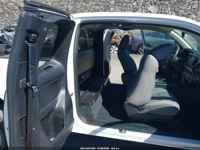 3TYSX5EN4PT020639 Toyota Tacoma Sr5