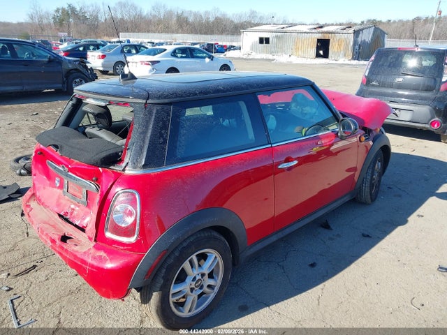 2013 MINI HARDTOP WMWSU3C57DT544714 Photo 3