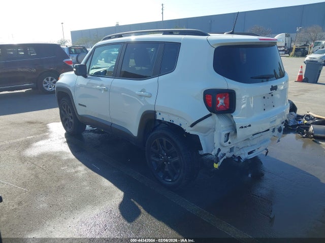 ZACNJDE13NPN79477 Jeep Renegade Altitude 4x4
