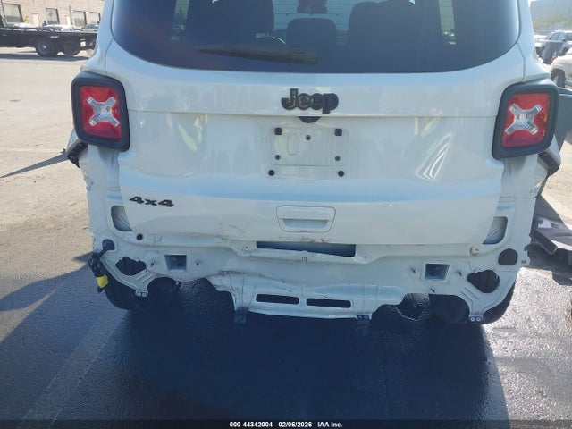ZACNJDE13NPN79477 Jeep Renegade Altitude 4x4