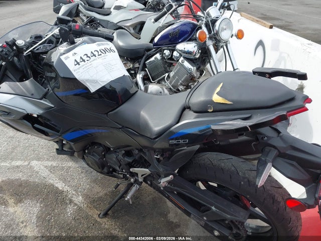 2025 KAWASAKI EX500 ML5EXGJ18SDA49523 Photo 2
