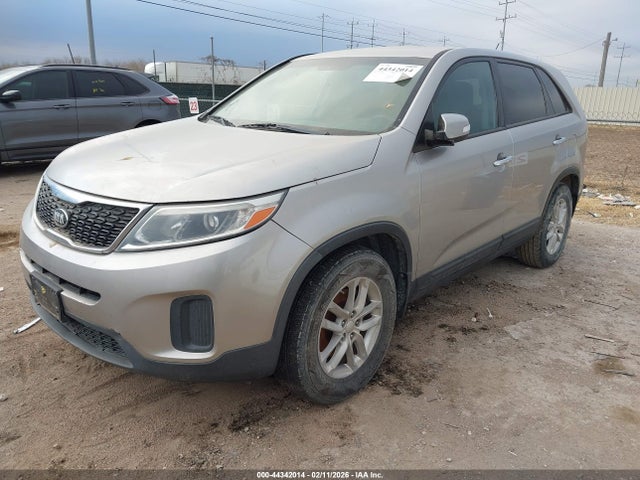 5XYKT3A62FG590368 KIA SORENTO LX