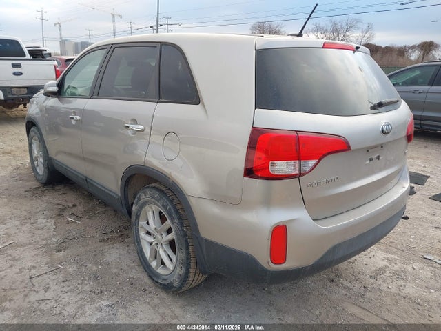 5XYKT3A62FG590368 KIA SORENTO LX