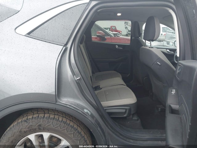 1FMCU0G69MUA78511 Ford ESCAPE SE