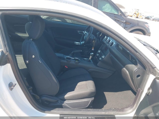 2019 FORD MUSTANG 1FA6P8TH1K5192787 Photo 4