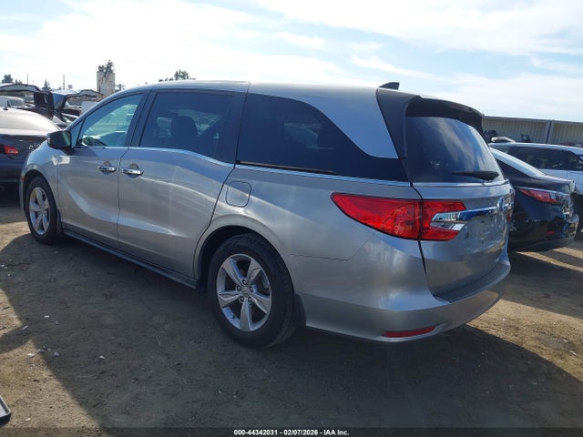 5FNRL6H70JB104977 Honda Odyssey Ex-l