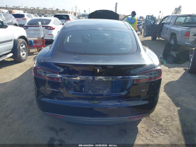 Tesla Model S 60/70/85 2015 5YJSA1H18FF096477 Image 15