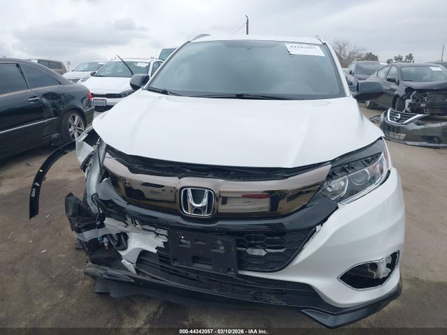 3CZRU5H18NM744224 Honda Hr-v 2wd Sport
