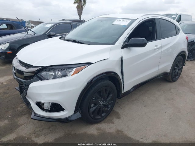 3CZRU5H18NM744224 Honda Hr-v 2wd Sport