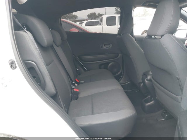3CZRU5H18NM744224 Honda Hr-v 2wd Sport