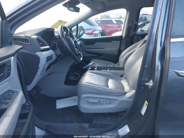 5FNRL6H81JB038397 Honda Odyssey Touring