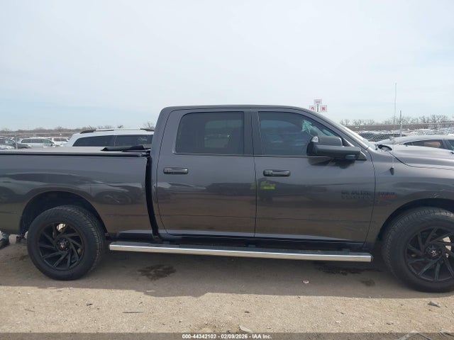 44342102 :رقم المزاد ، 1C6RR7UT8FS603339 vin ، 2015 Ram 1500 Sport مزاد بيع