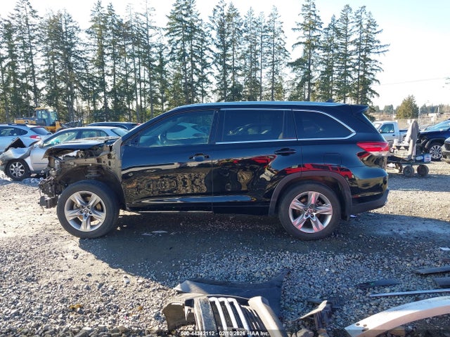 Toyota Highlander Limited 2017 5TDDZRFH6HS429032 Image 14