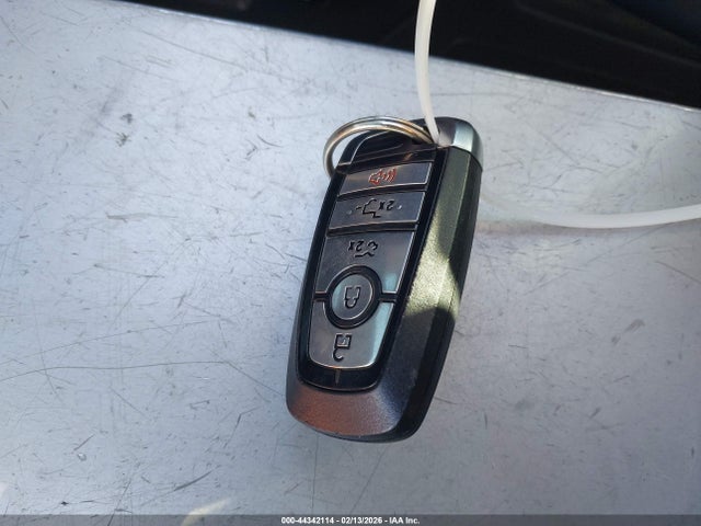 1FTVW1EV1PWG28607 Ford F-150 Lightning Lariat