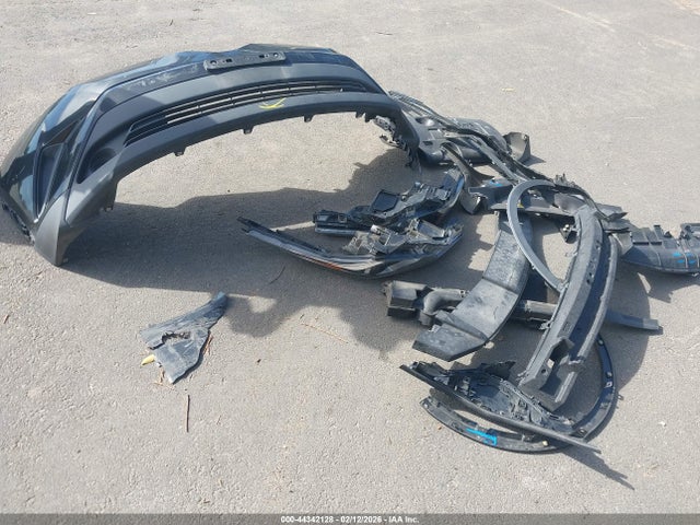 Toyota C-HR XLE 2018 JTNKHMBX2J1005209 Image 12
