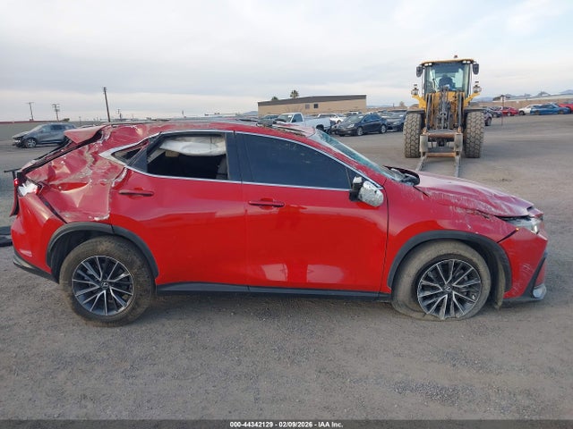 2T2GGCEZ2SC061759 Lexus Nx 350 Premium