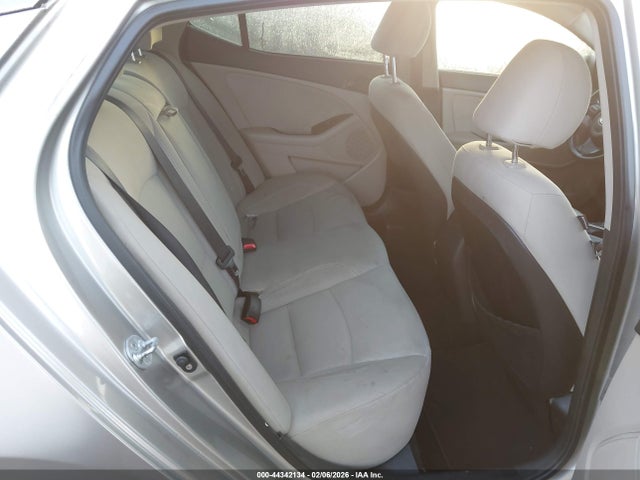 KIA Optima Lx 2014 KNAGM4A70E5470266 Image 8