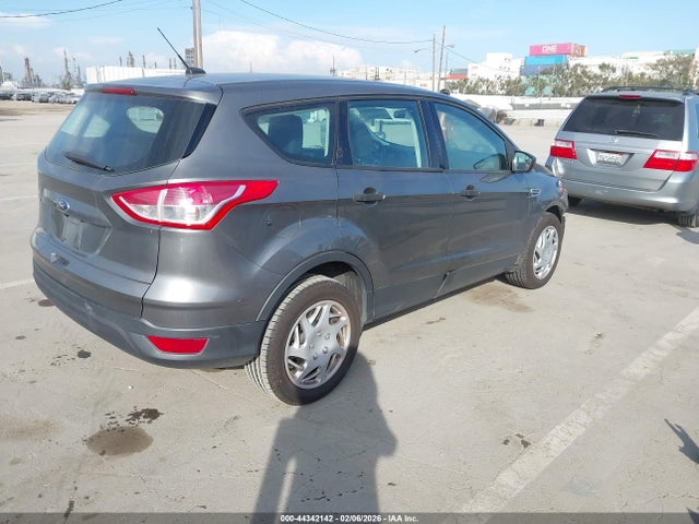 Ford ESCAPE S 2014 1FMCU0F72EUB47907 Image 4