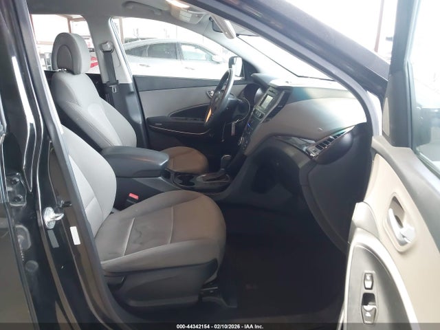 5XYZTDLB7HG441648 Hyundai Santa Fe Sport 2.4l