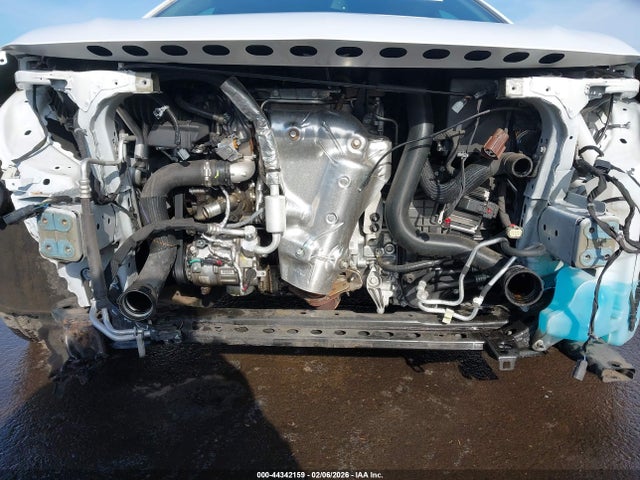 1G1ZE5STXRF156305 Chevrolet Malibu Fwd 2lt