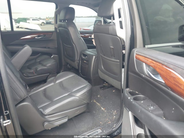 Продажа на аукционе авто 2015 Cadillac Escalade Esv Luxury, vin: 1GYS4SKJ9FR652550, номер лота: 44342166