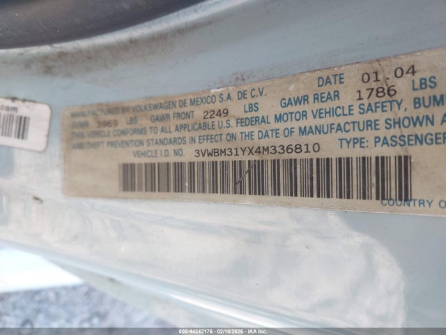 44342176 :رقم المزاد ، 3VWBM31YX4M336810 vin ، 2004 Volkswagen New Beetle Gl مزاد بيع
