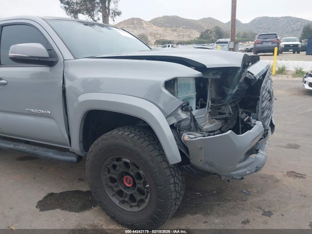 3TMAZ5CNXMM143636 Toyota Tacoma Trd Sport