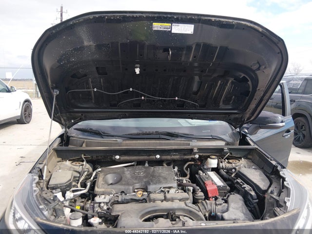 Toyota Rav4 Xle Premium 2019 2T3C1RFV7KC011417 Image 10