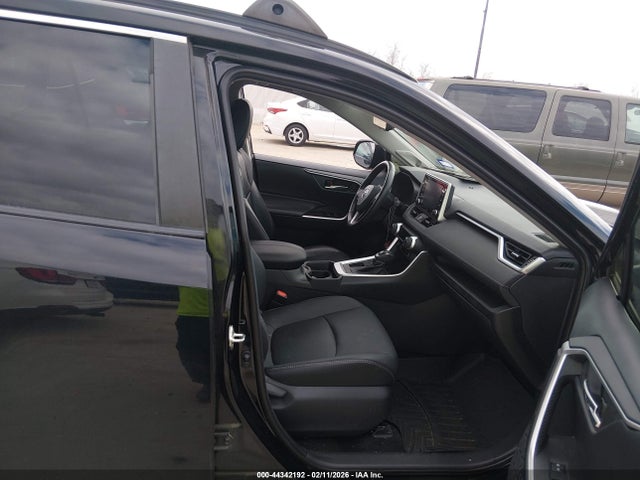 Toyota Rav4 Xle Premium 2019 2T3C1RFV7KC011417 Image 5