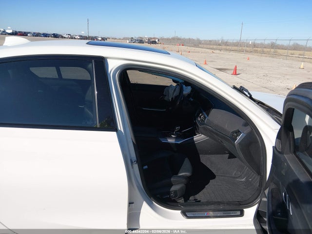 2020 BMW 3 SERIES WBA5U7C09LFH23183 Photo 4