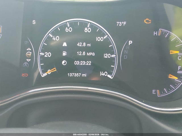 1C4RJEAG3HC671928 Jeep Grand Cherokee Laredo 4x2