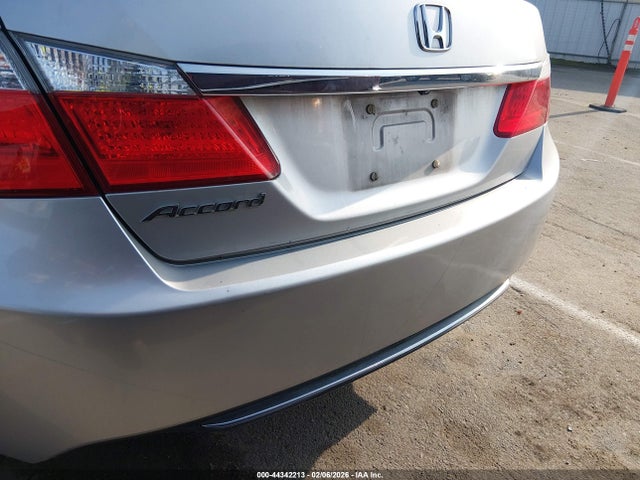 1HGCR2F31EA211842 Honda ACCORD LX