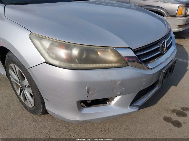 1HGCR2F31EA211842 Honda ACCORD LX