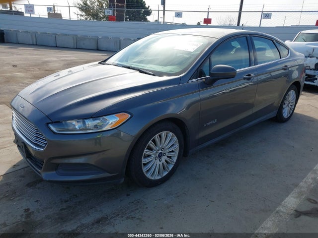 Ford Fusion Hybrid S 2016 3FA6P0UU9GR250985 Image 2