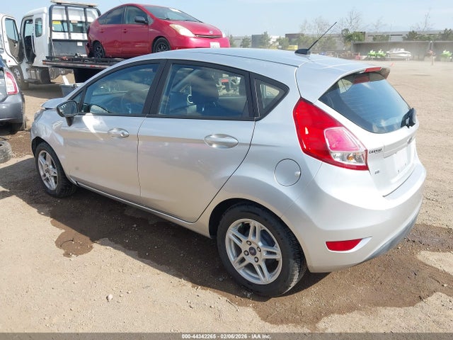 Ford FIESTA SE 2018 3FADP4EJXJM112735 Image 3