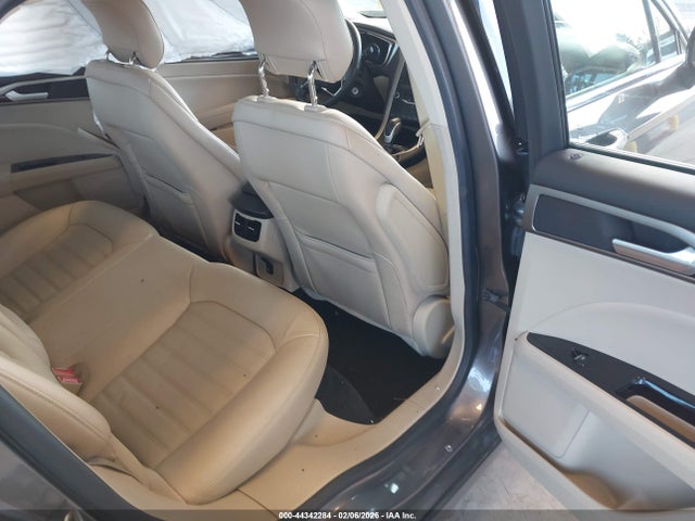 3FA6P0HDXER212091 Ford FUSION SE