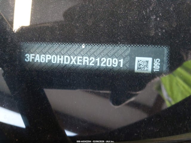 3FA6P0HDXER212091 Ford FUSION SE