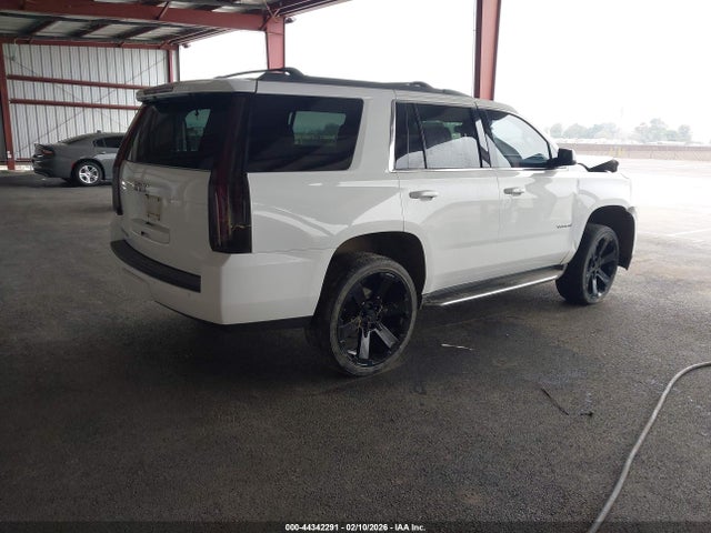 GMC YUKON SLT 2017 1GKS2BKC2HR384316 Image 4