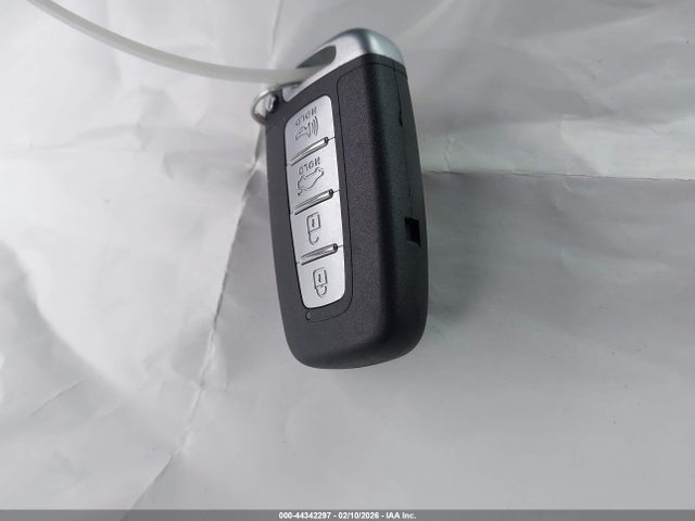 KIA SEDONA LX 2018 KNDMB5C19J6380435 Image 11