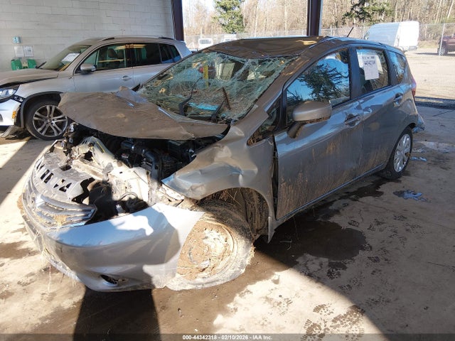 Nissan Versa Note S Plus 2015 3N1CE2CP4FL433421 Image 2
