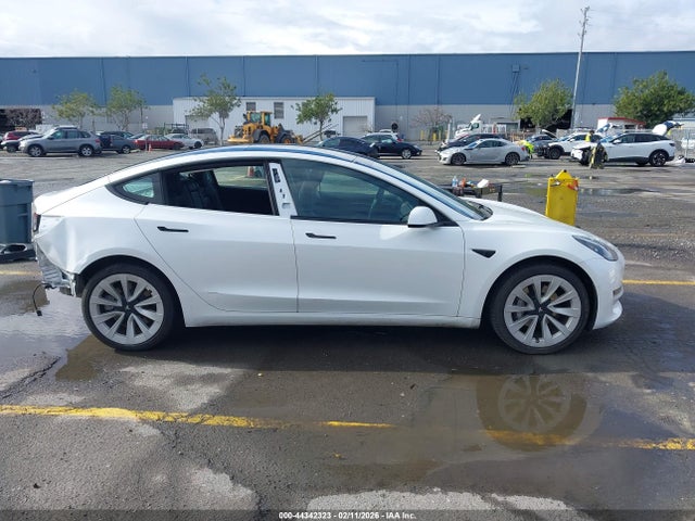 Продажа на аукционе авто 2021 Tesla Model 3 Standard Range Plus Rear-wheel Drive, vin: 5YJ3E1EAXMF057030, номер лота: 44342323