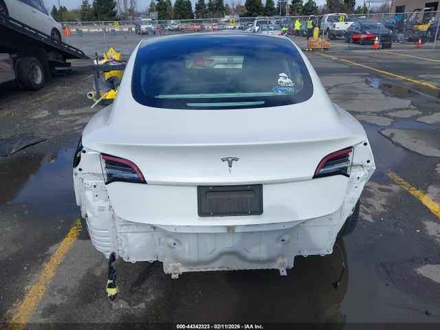 Продажа на аукционе авто 2021 Tesla Model 3 Standard Range Plus Rear-wheel Drive, vin: 5YJ3E1EAXMF057030, номер лота: 44342323