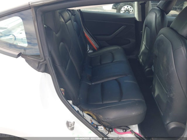 Продажа на аукционе авто 2021 Tesla Model 3 Standard Range Plus Rear-wheel Drive, vin: 5YJ3E1EAXMF057030, номер лота: 44342323