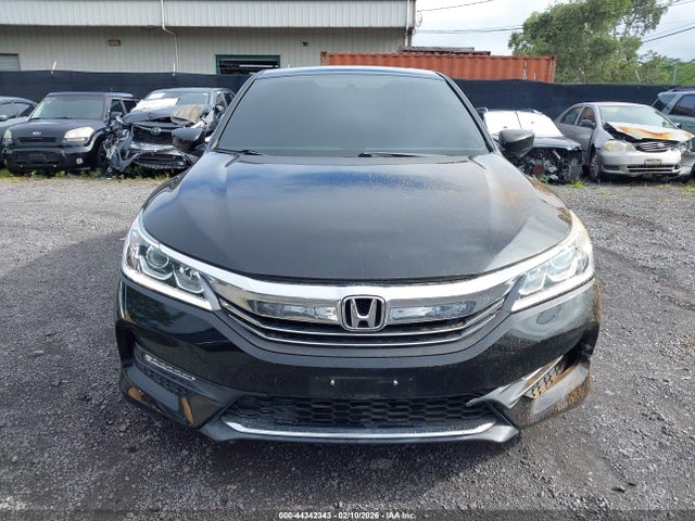 1HGCR2E16HA025296 Honda Accord Sport Se